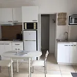 Colombier Apartment