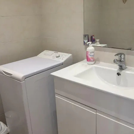 Colombier Apartament *