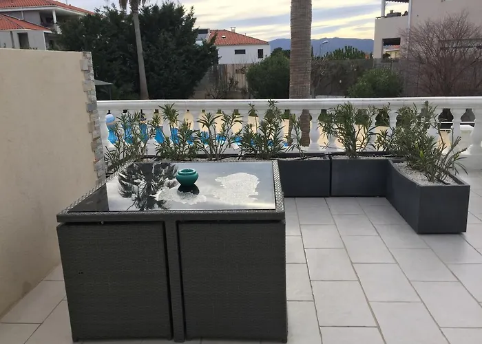 Colombier Apartman *